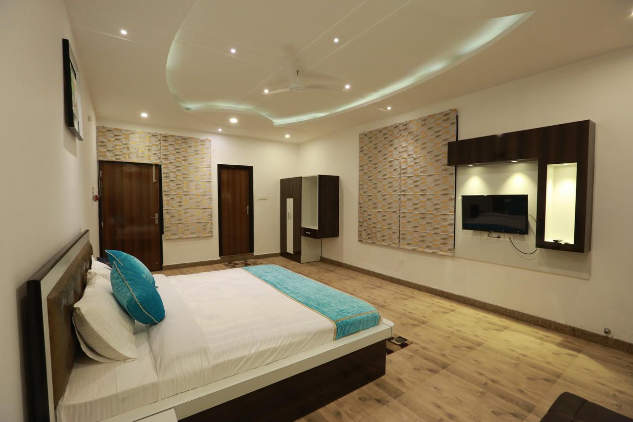 Oyo 8837 Hotel Surya Galaxy Kanpur Exterior foto